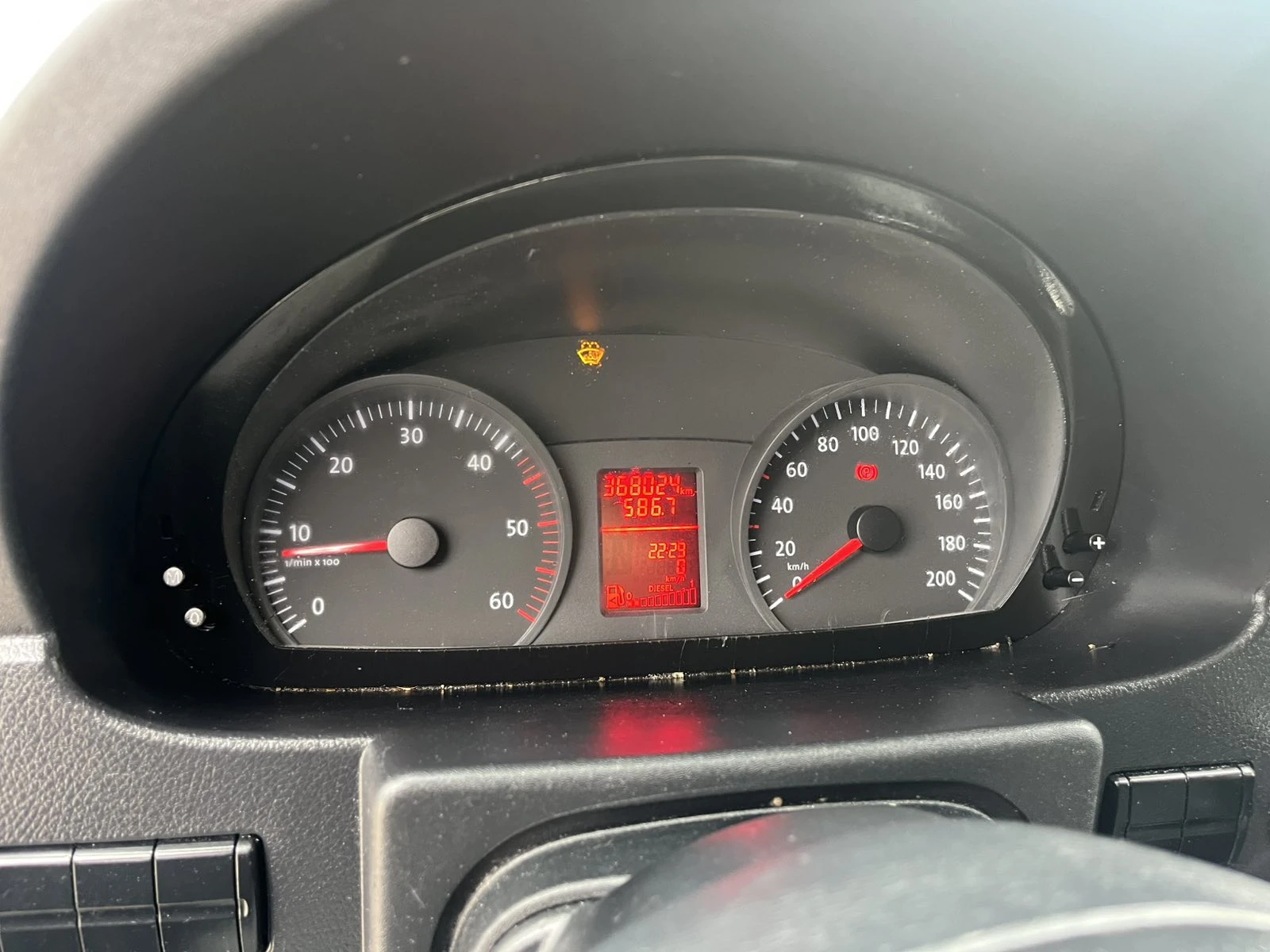 VW Crafter 2.5TDI KLIMATRONIK, снимка 12 - Бусове и автобуси - 54481963