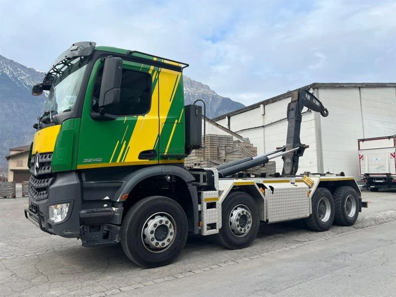 Mercedes-Benz Arocs 3248, снимка 11 - Камиони - 53191894