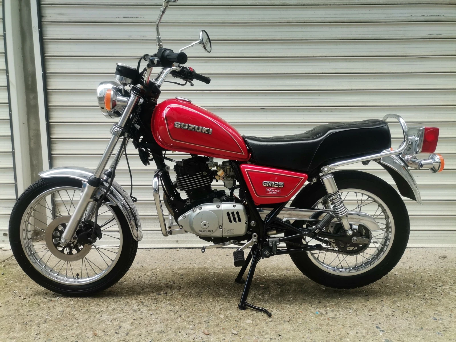 Suzuki GN GN125