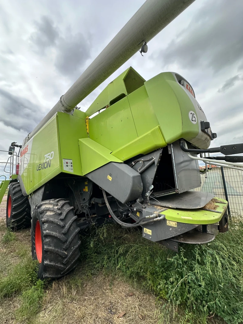 Комбайн Claas LEXION 750, снимка 9 - Селскостопанска техника - 52642927