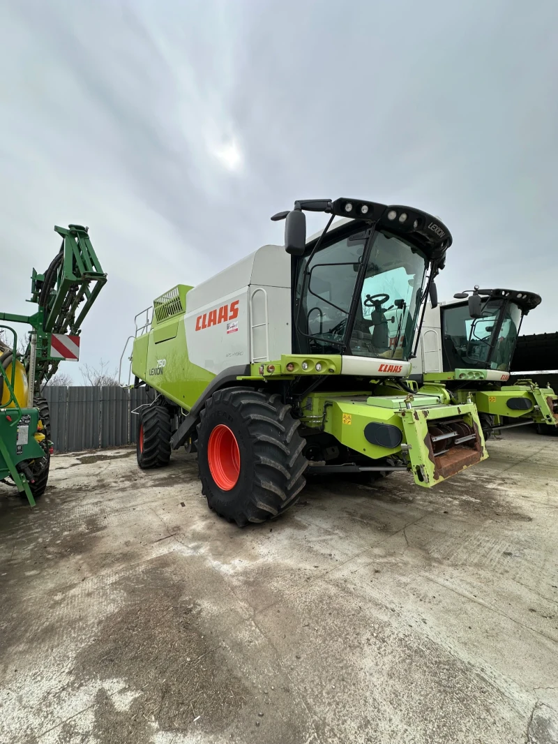 Комбайн Claas LEXION 750, снимка 11 - Селскостопанска техника - 52642927