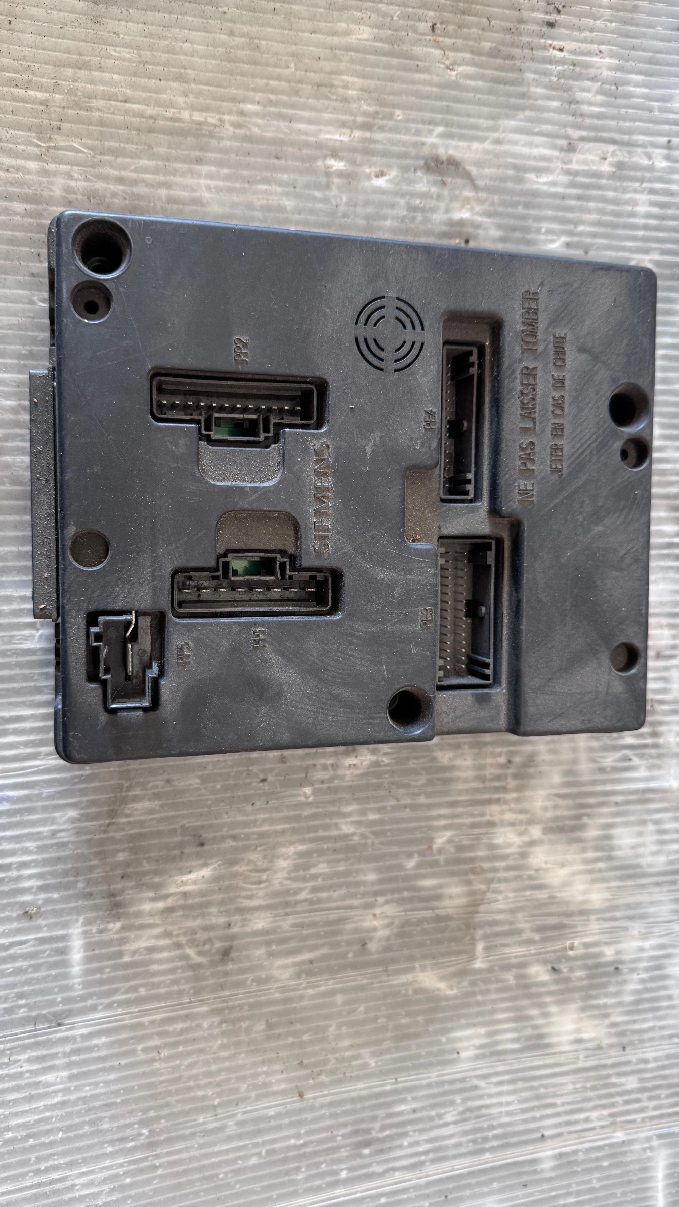 ��������� ����� (������� ����� BSI / BSM ) �� Renault Scenic - 8200029342B | Mobile.bg � ����������� 1