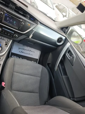 Toyota Auris ХИБРИД* ГАЗ* ГОТОВ ЗА ТАКСИ* ОБСЛУЖЕН, снимка 10