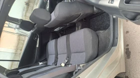 Toyota Corolla verso 1.6 VVT-i (110кс. ГАЗ) ВЕРИГА!, снимка 15