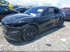 Ford Mustang Mach-E Premium, снимка 2