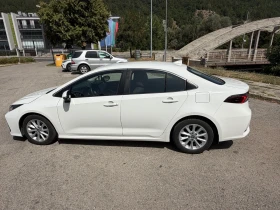 Toyota Corolla Toyota Corolla 1.5 Бензин Автоматик | 2022 | Отлич, снимка 9