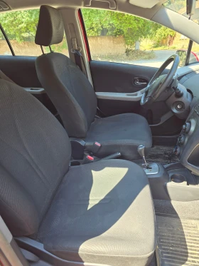 Toyota Yaris, снимка 7