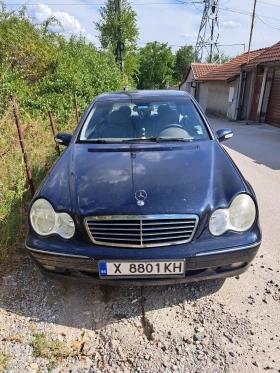 Mercedes-Benz C 220, снимка 12