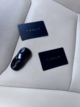 Tesla Model S * R21* 32KM*  | Mobile.bg    10