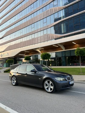    BMW 330 XI