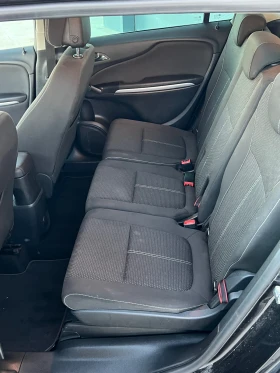 Opel Zafira 2.0 CDTI 7места , снимка 10