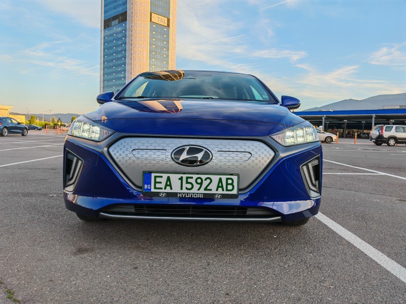 Hyundai Ioniq 42 kWh в Гаранция, Facelift, Термопомпа, Infinity, снимка 3 - Автомобили и джипове - 46404062