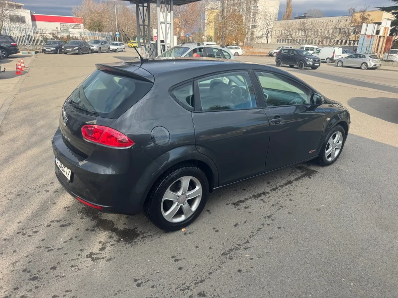 Seat Leon 1.6 TDI Лизинг, снимка 7 - Автомобили и джипове - 48200408