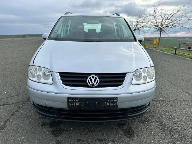 VW Touran 2.0 TDI 6+ 1, снимка 2 - Автомобили и джипове - 48453854