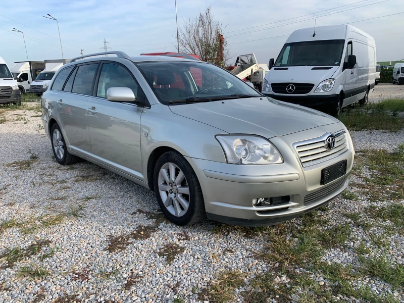 Toyota Avensis 1, 8 Бензин, снимка 1 - Автомобили и джипове - 49143582