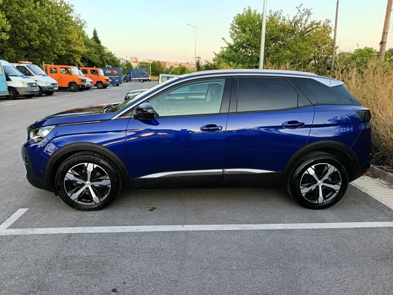 Peugeot 3008 1.2 PureTech Allure РЕАЛНИ КИЛОМЕТРИ СЕРВ. КНИЖКА, снимка 4 - Автомобили и джипове - 51858337