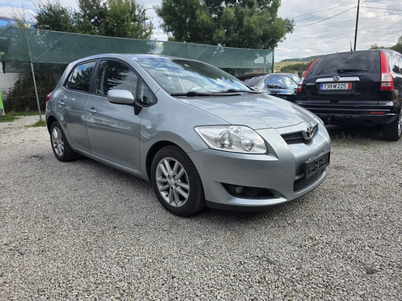 Toyota Auris 1.4d4d, снимка 2 - Автомобили и джипове - 51896875