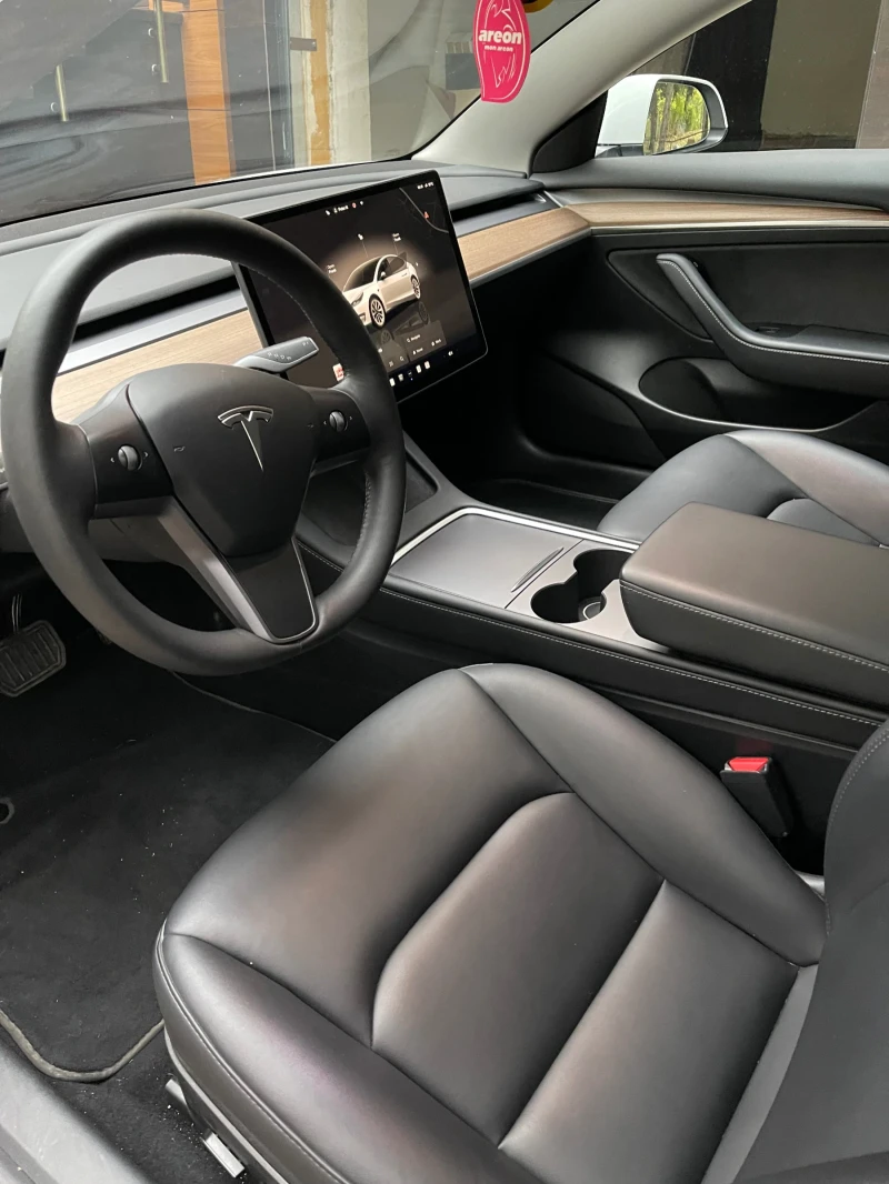 Tesla Model 3, снимка 9 - Автомобили и джипове - 52498975