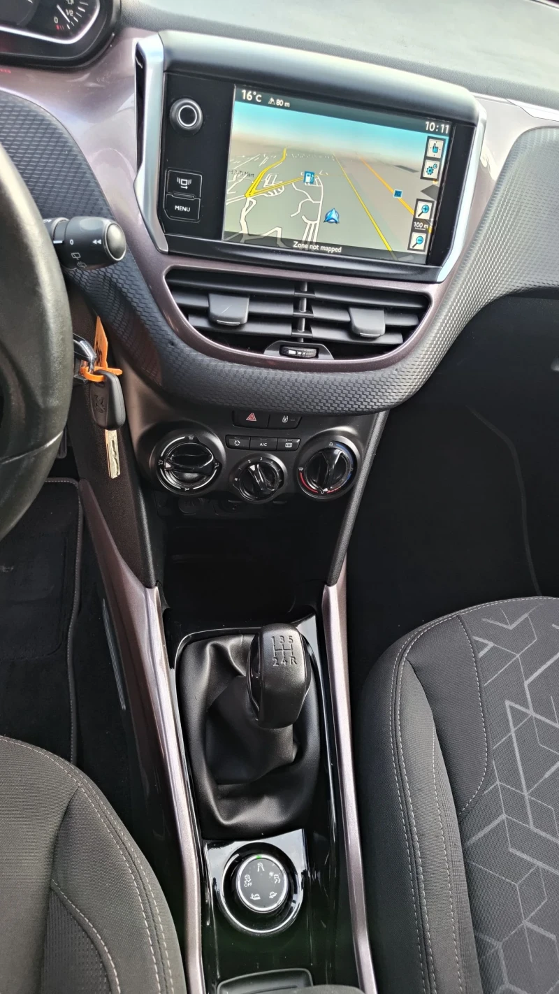 Peugeot 2008 1.6HDi 92, снимка 7 - Автомобили и джипове - 52653279