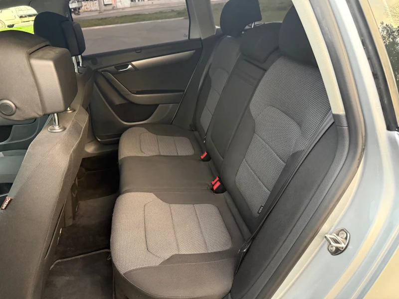 VW Passat, снимка 9 - Автомобили и джипове - 52804197