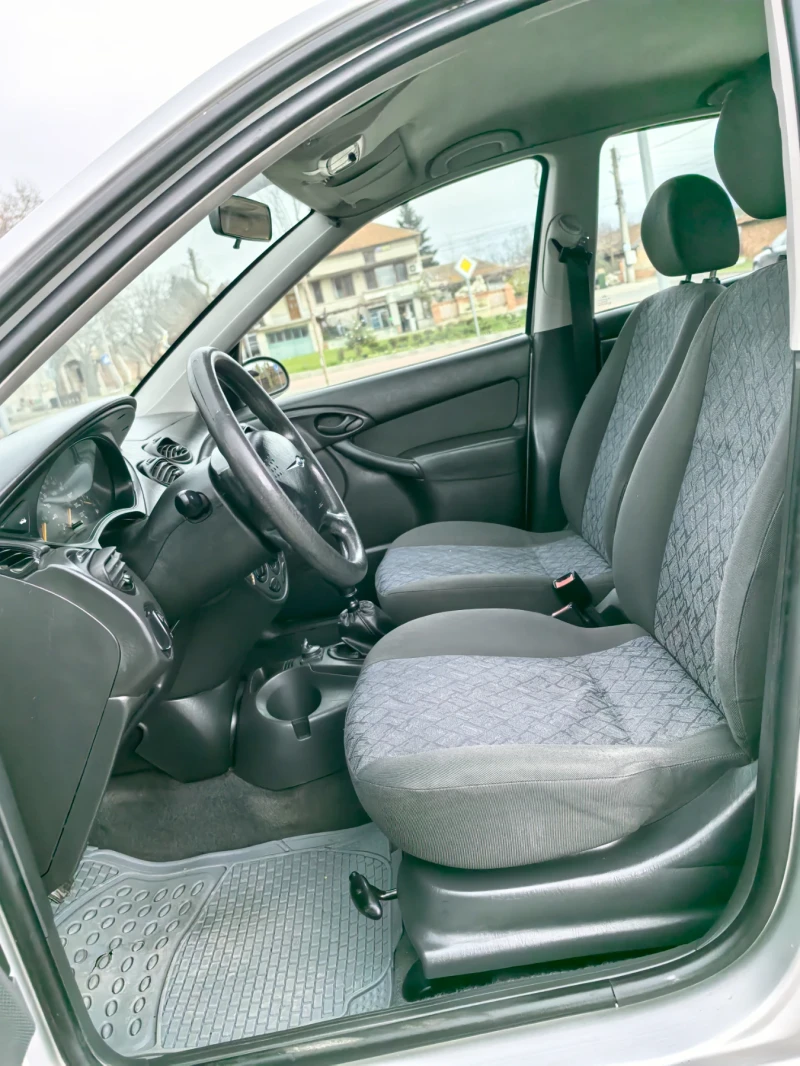 Ford Focus 1.8 TDCI * 90 к.с, снимка 7 - Автомобили и джипове - 52877746