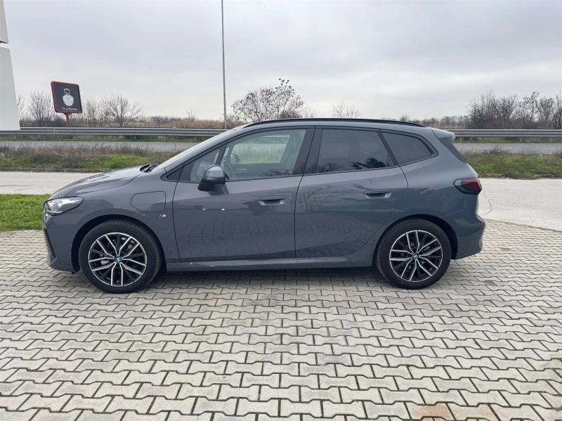 BMW 225 xDrive Active Tourer, снимка 3 - Автомобили и джипове - 52928187