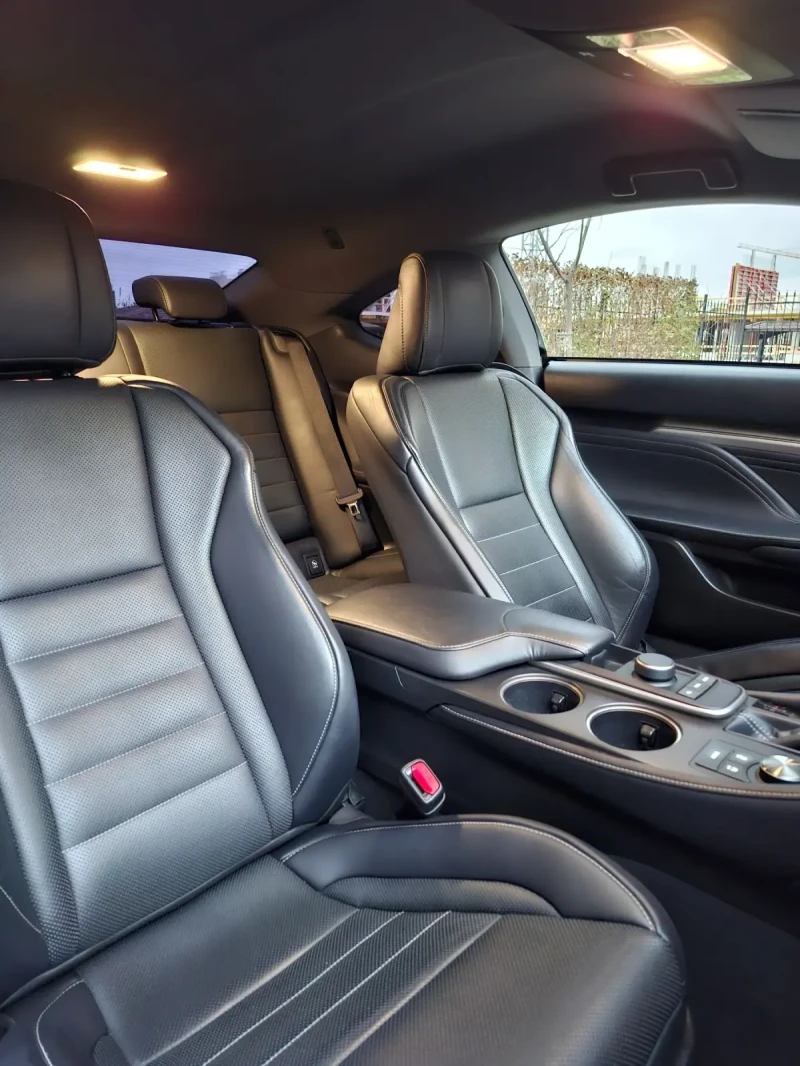 Lexus RC 200t VVTi. 52К РЕАЛНИ КМ. ОТ LEXUS BULGARIA , снимка 9 - Автомобили и джипове - 53081698