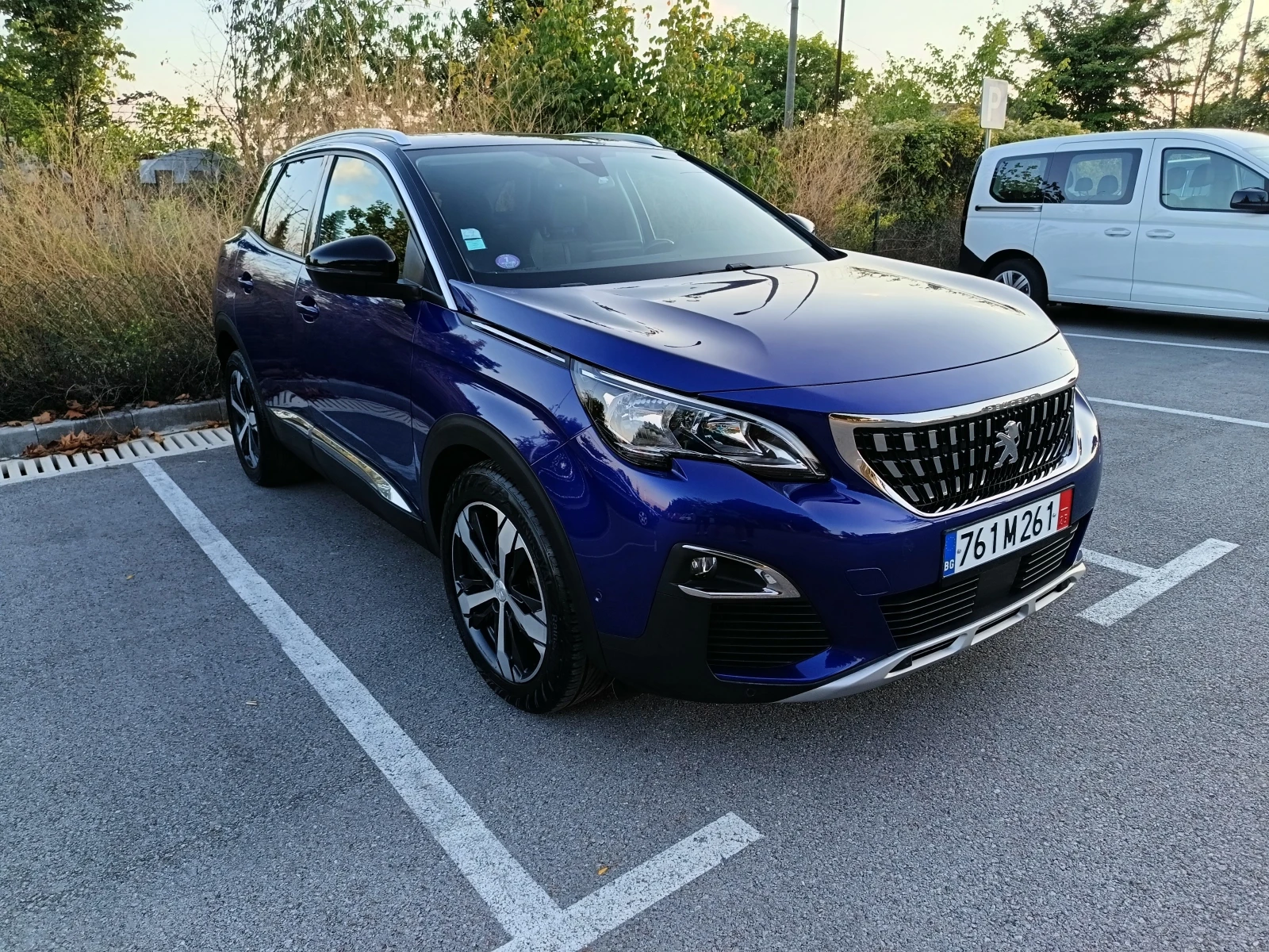 Peugeot 3008 1.2 PureTech Allure РЕАЛНИ КИЛОМЕТРИ СЕРВ. КНИЖКА, снимка 1