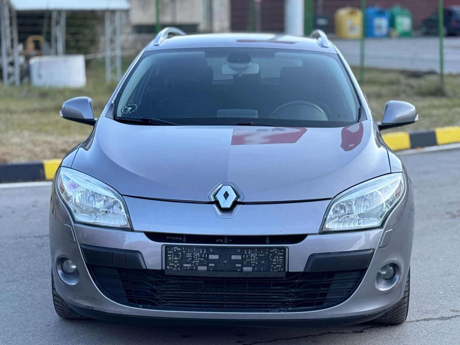 Renault Megane 1.5dCi Навигация* Автоматик* Климатроник - изображение 3