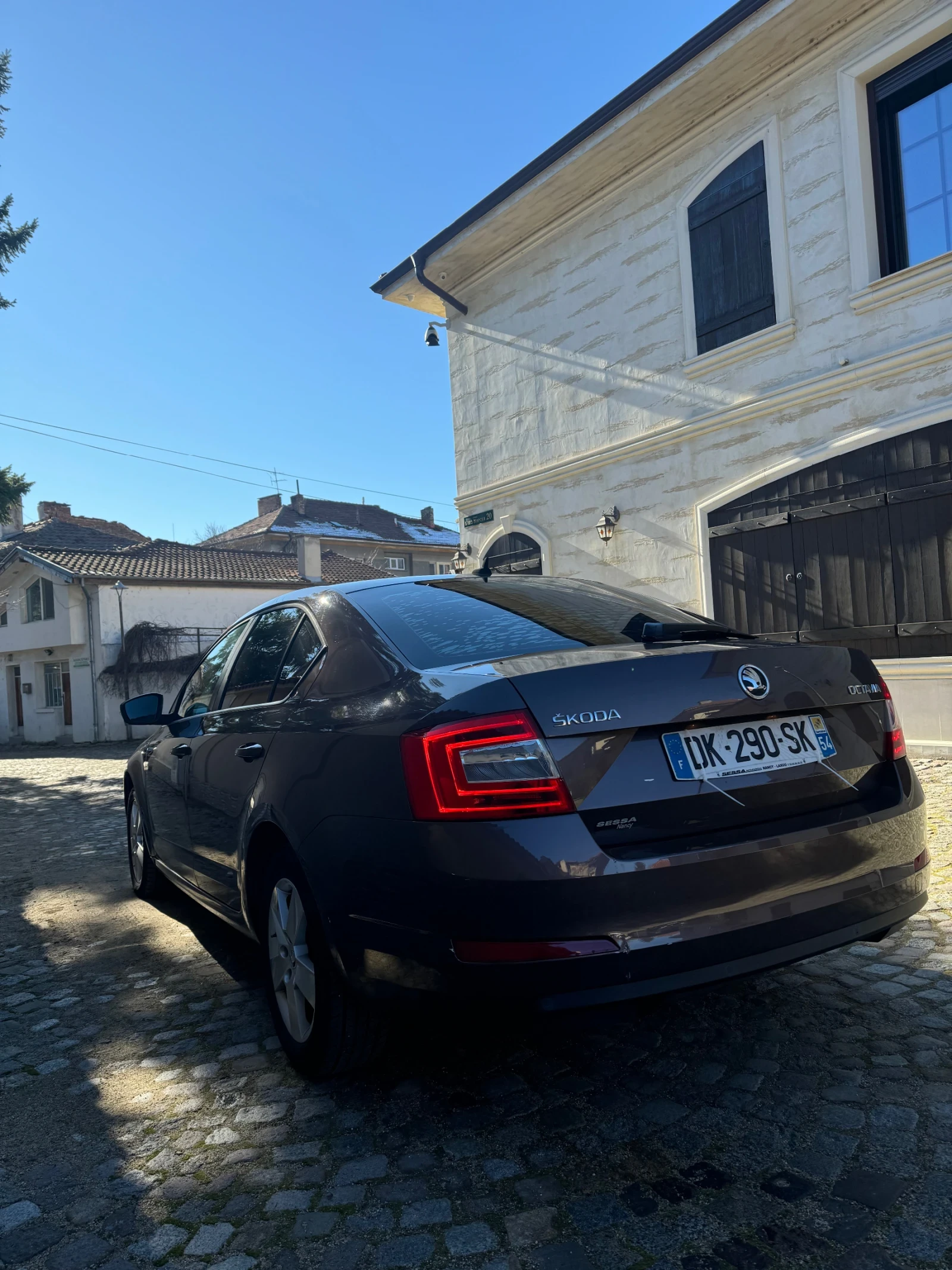 Skoda Octavia 1.6tdi DSG Нави Кожа Ксенон - изображение 5