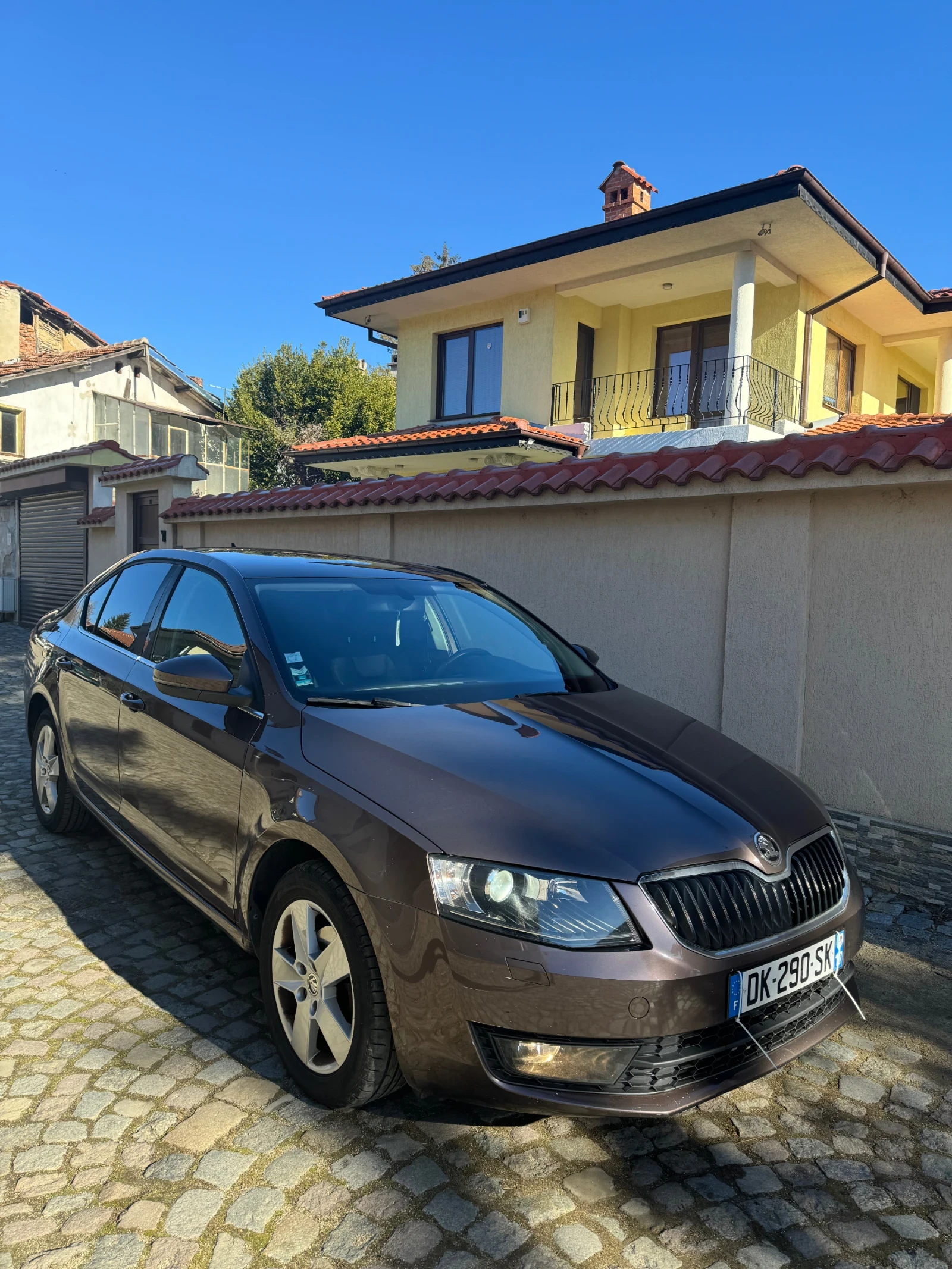 Skoda Octavia 1.6tdi DSG Нави Кожа Ксенон - изображение 6