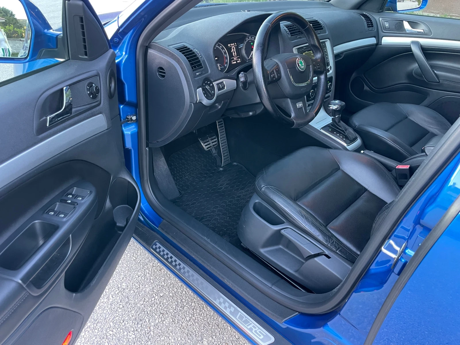 Skoda Octavia VRS 2.0TDI 170к.с. FULL ТОП СЪСТОЯНИЕ - изображение 10