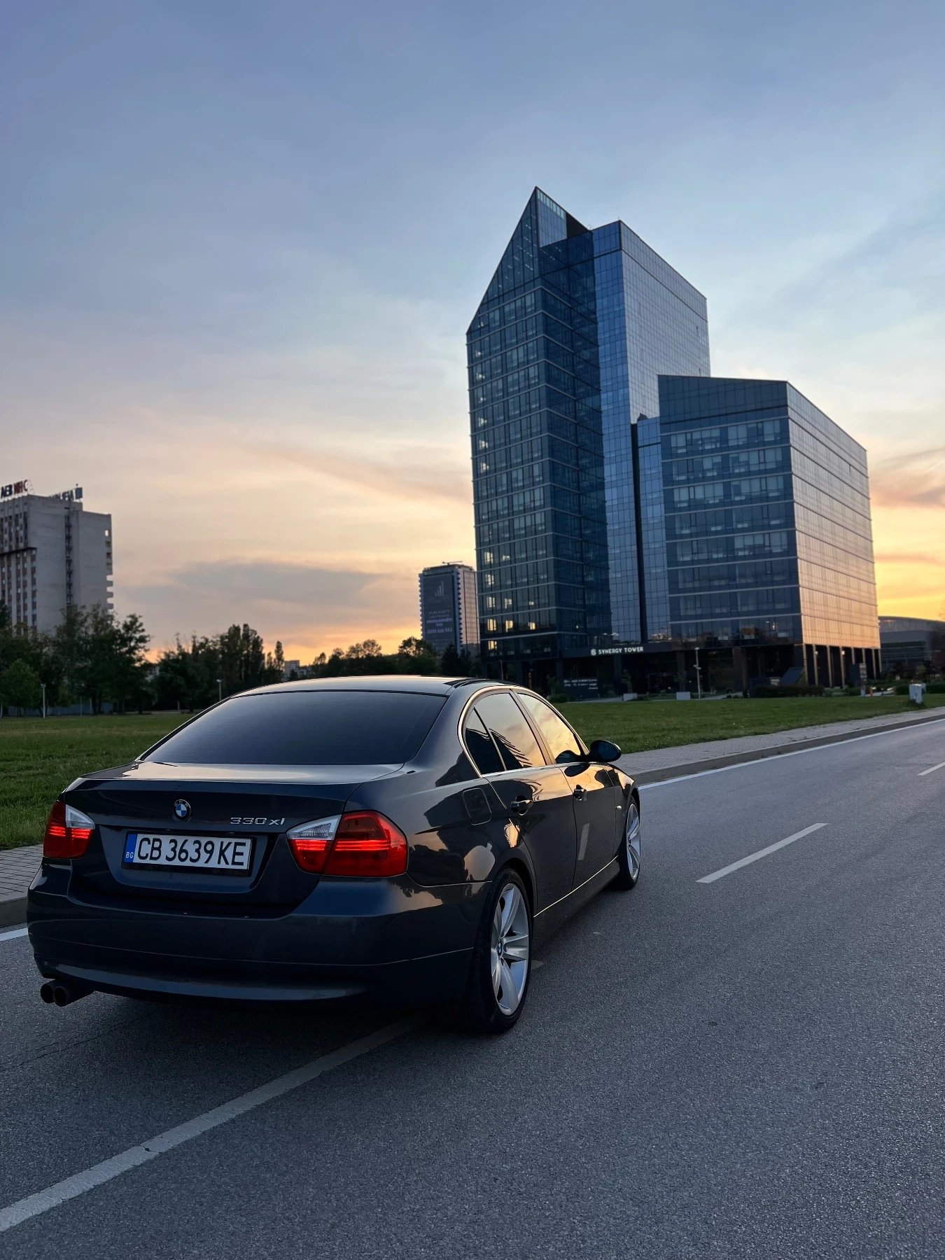 BMW 330 XI - изображение 8