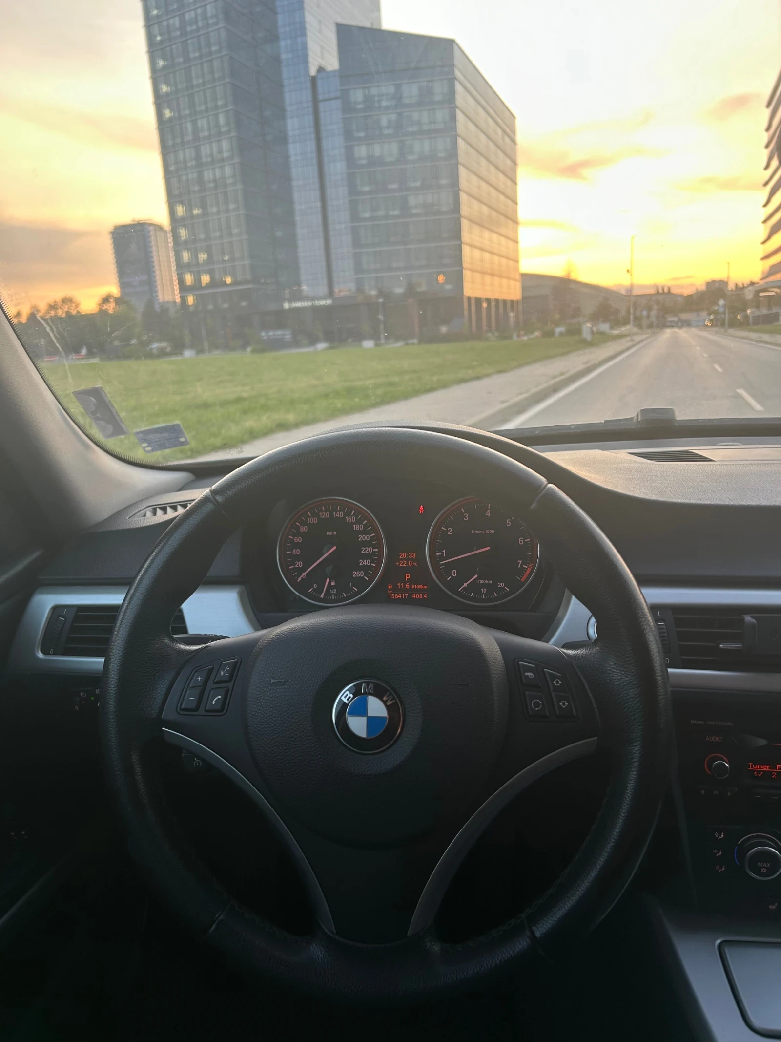 BMW 330 XI - изображение 9