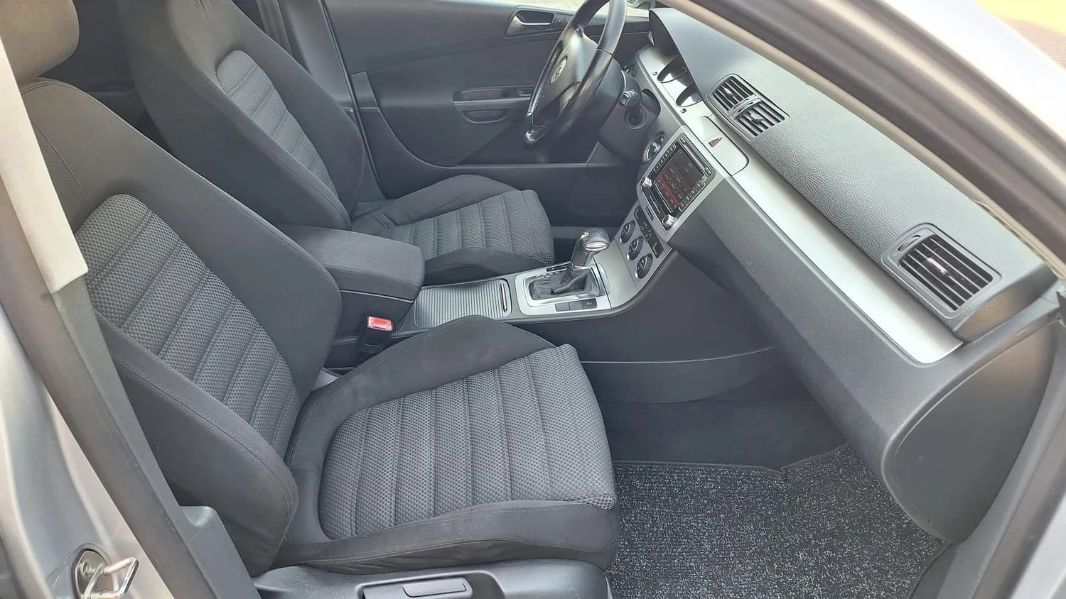 VW Passat 2.0 tdi DSG - изображение 8