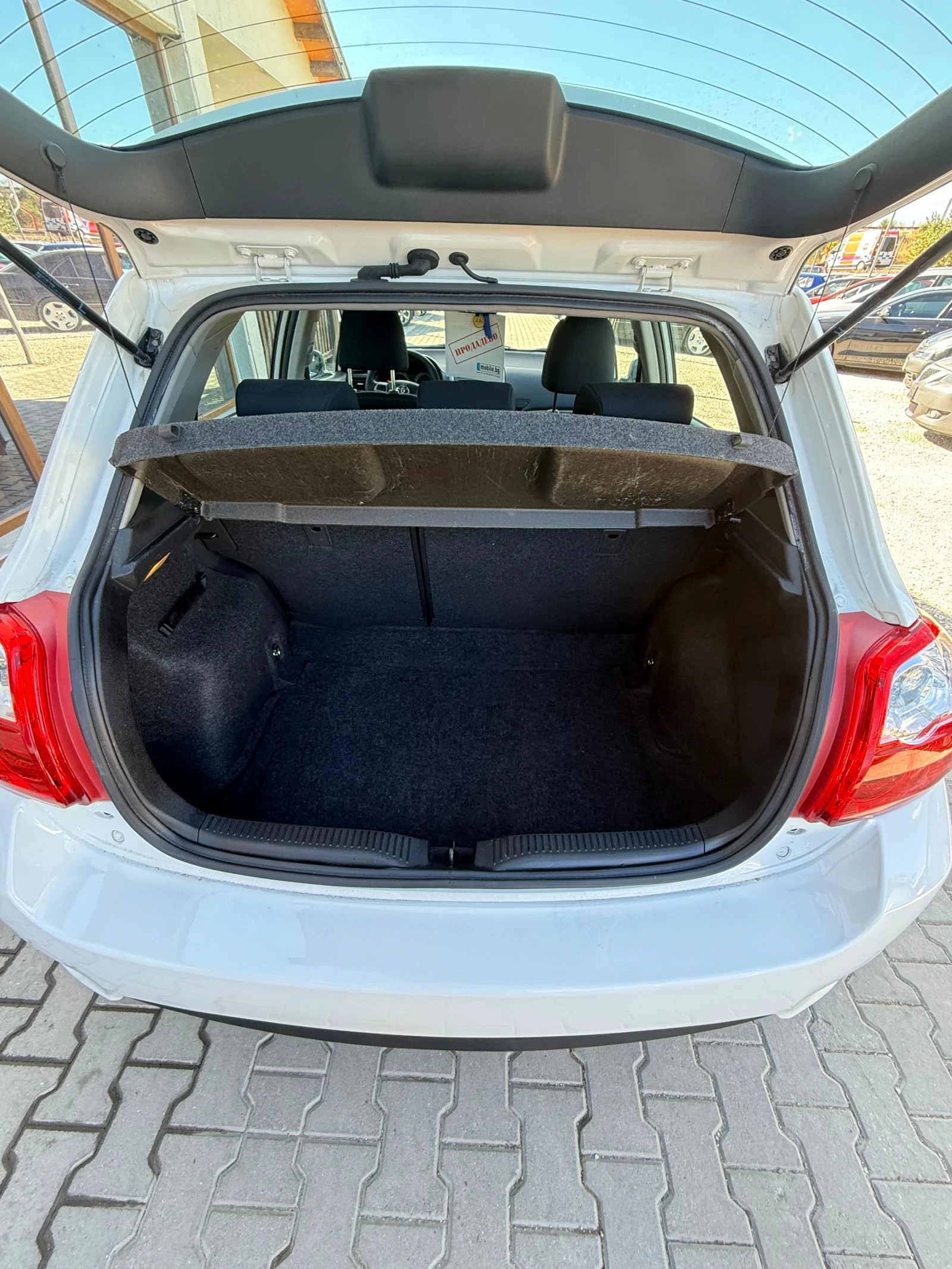 Toyota Auris 1.4* Нов внос* Топ състояние* Реална* Франция* Бар - изображение 10