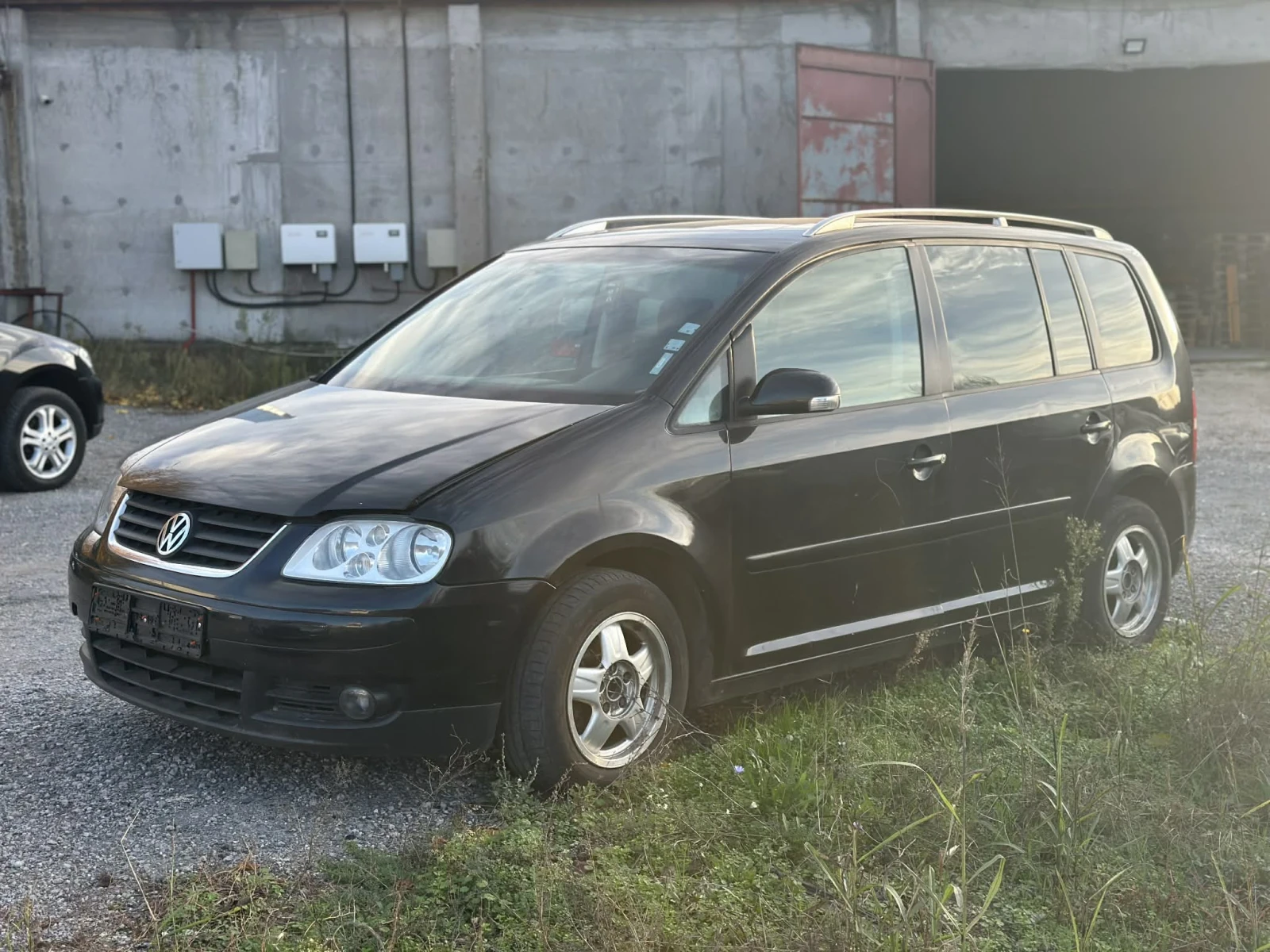 VW Touran 2.0 - изображение 2