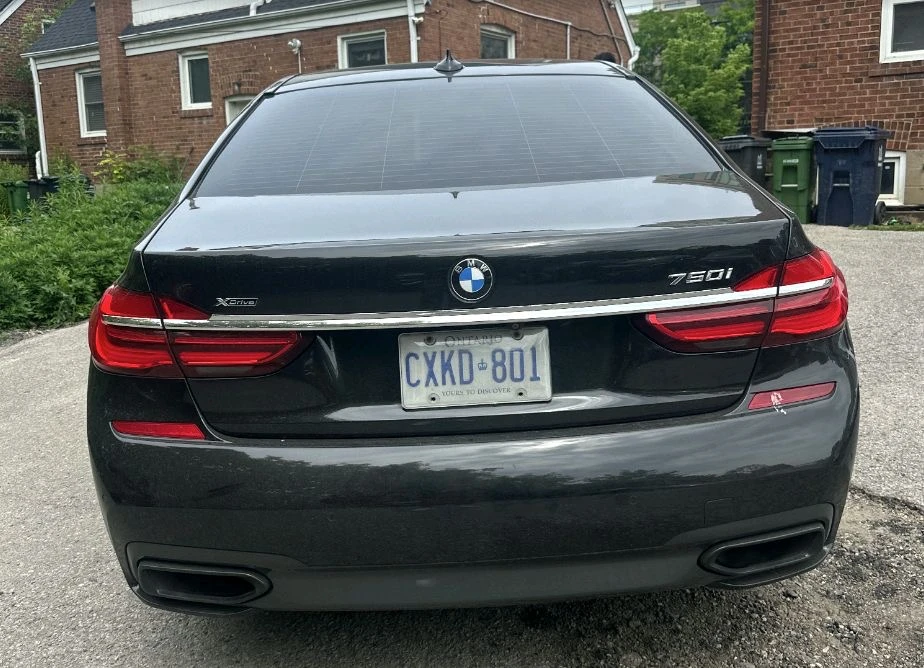 BMW 750 4.4L V8 xDrive - изображение 4