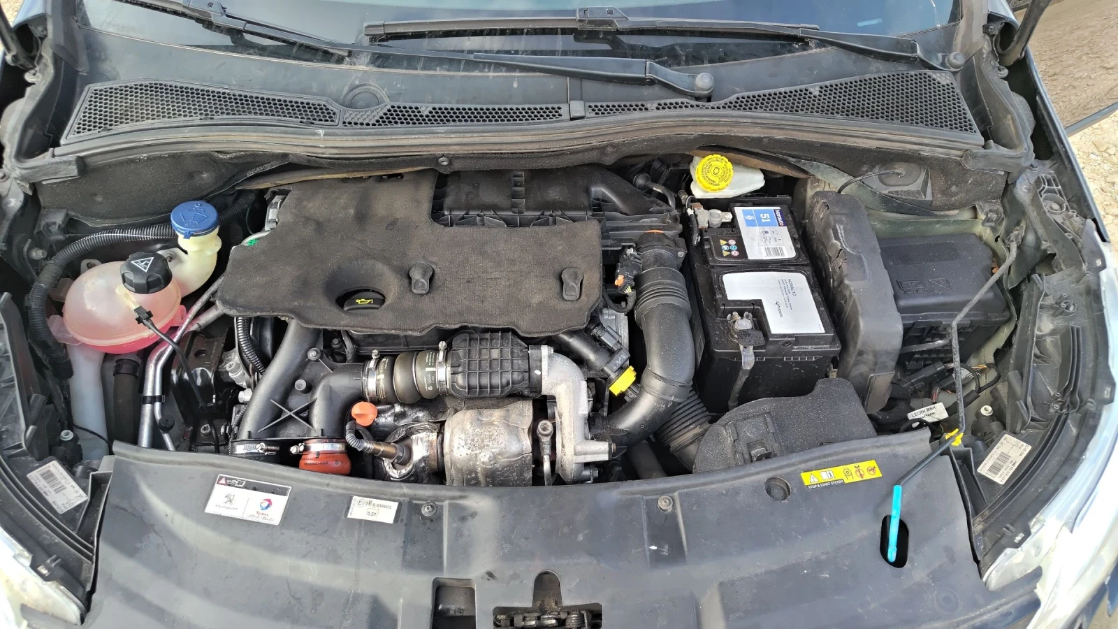 Peugeot 2008 1.6HDi 92 - изображение 10