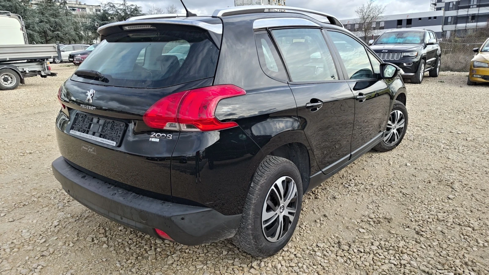 Peugeot 2008 1.6HDi 92 - изображение 4