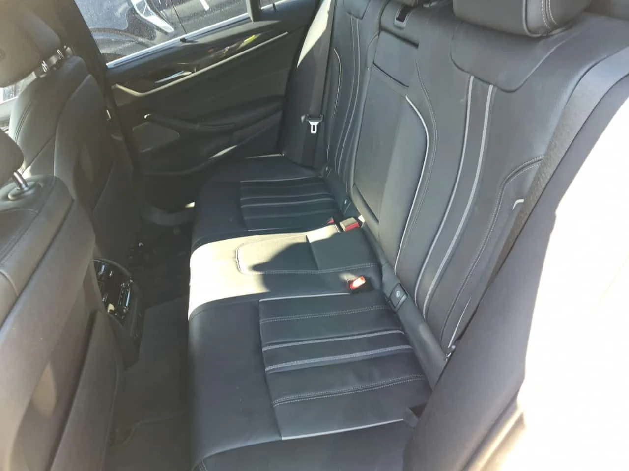 BMW 530E * XDRIVE IPERFORMANCE * �������* KEYLESS*  | Mobile.bg � ����������� 16