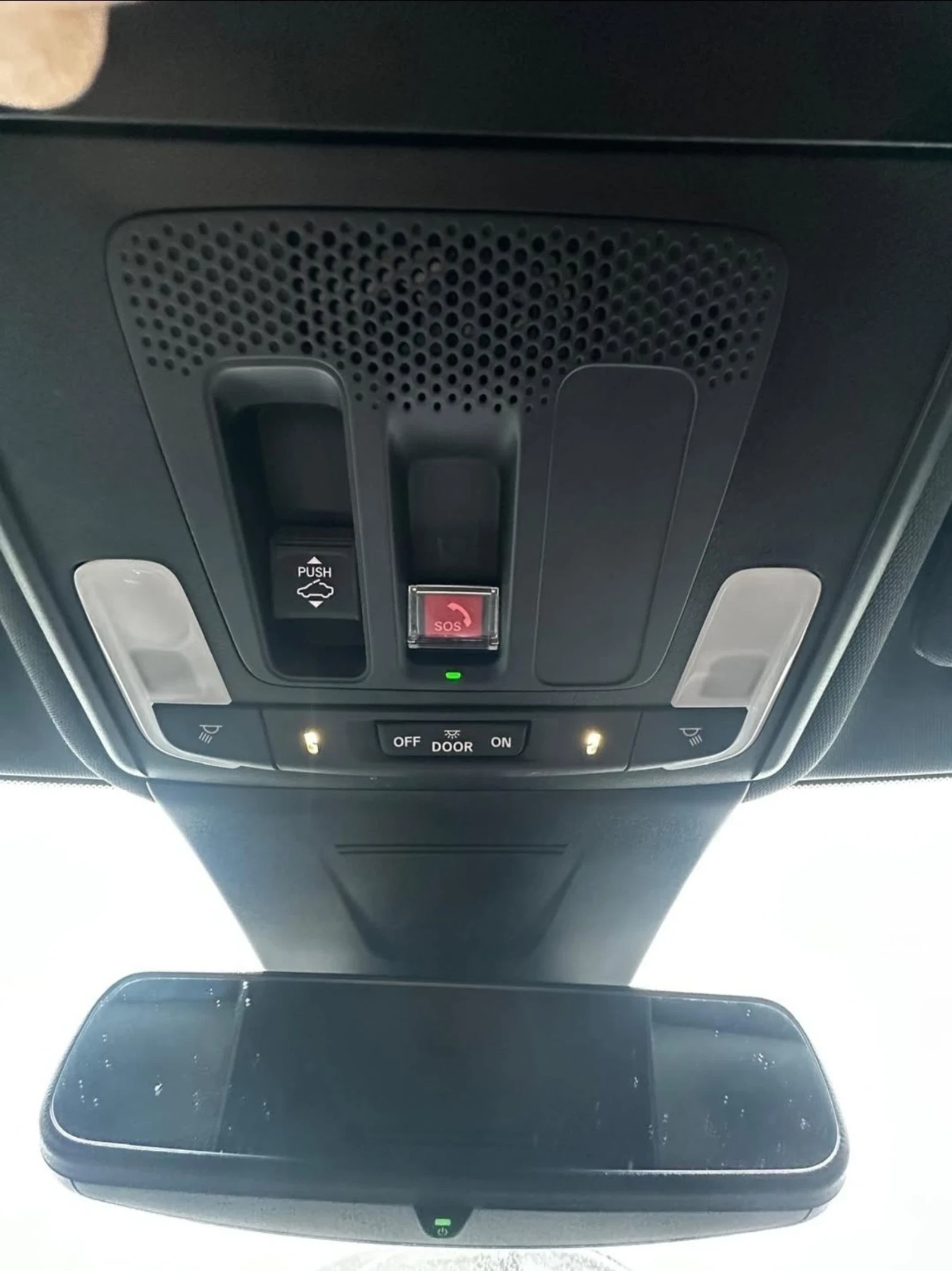 Honda Civic 2025/SI-SPORT/12500km/Карфакс, снимка 13 - Автомобили и джипове - 53769159