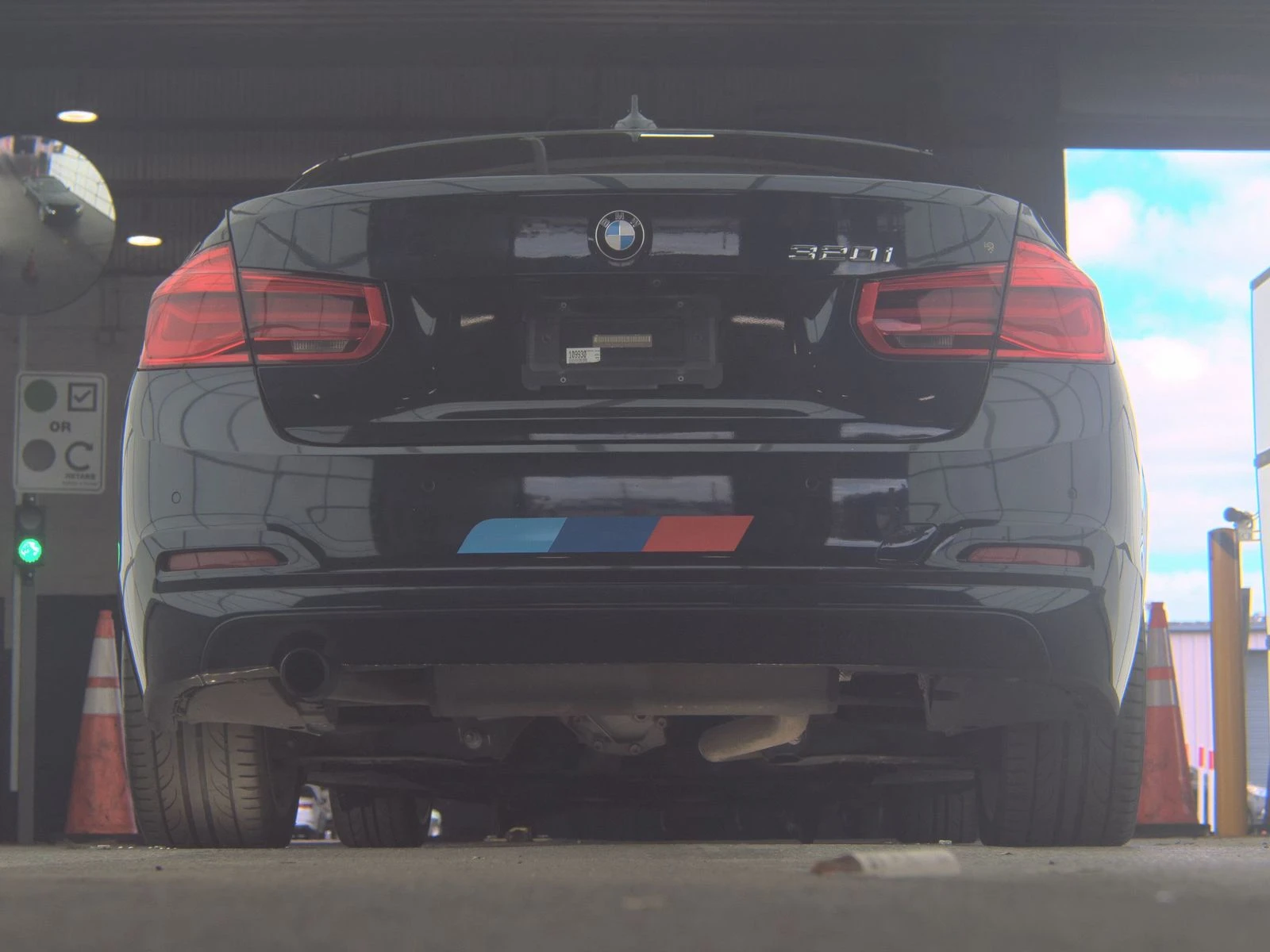 BMW 320 SPORT LINE, снимка 5 - Автомобили и джипове - 53874550