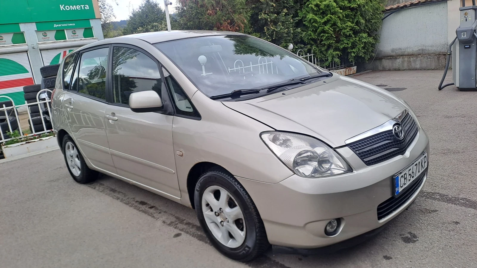 Toyota Corolla verso 1.6 VVT-i (110кс. ГАЗ) ВЕРИГА!
