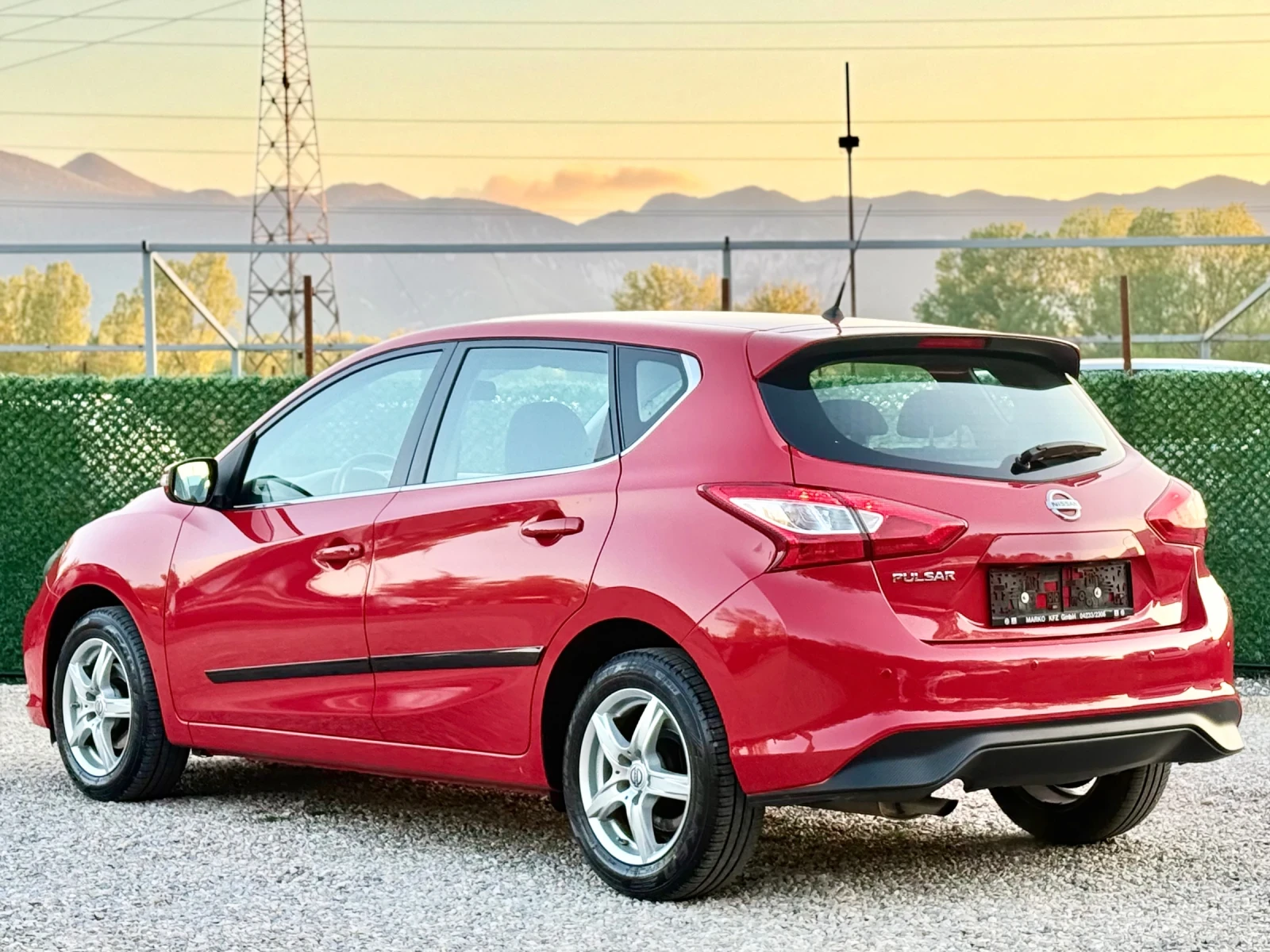 Nissan Pulsar 1.2i EURO 6, снимка 5 - Автомобили и джипове - 54416030
