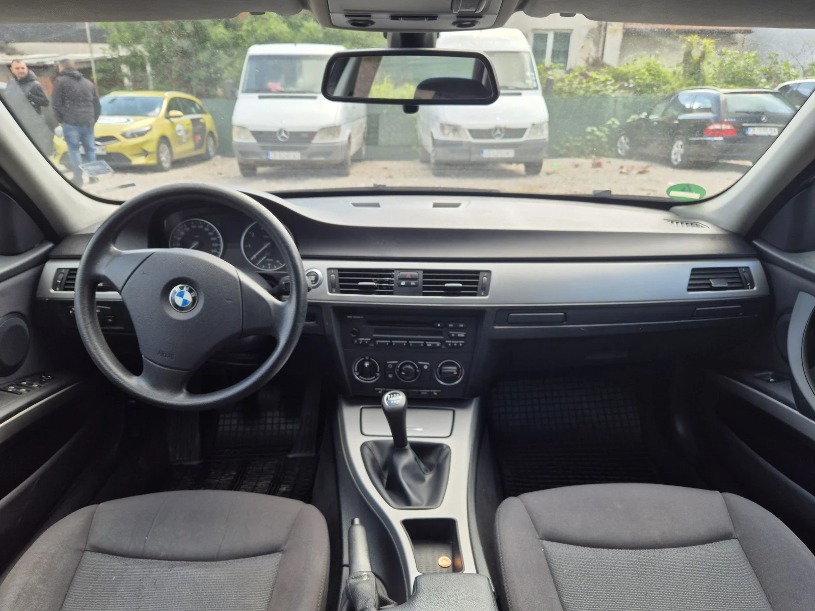 BMW 320 143кс, снимка 11 - Автомобили и джипове - 54605042
