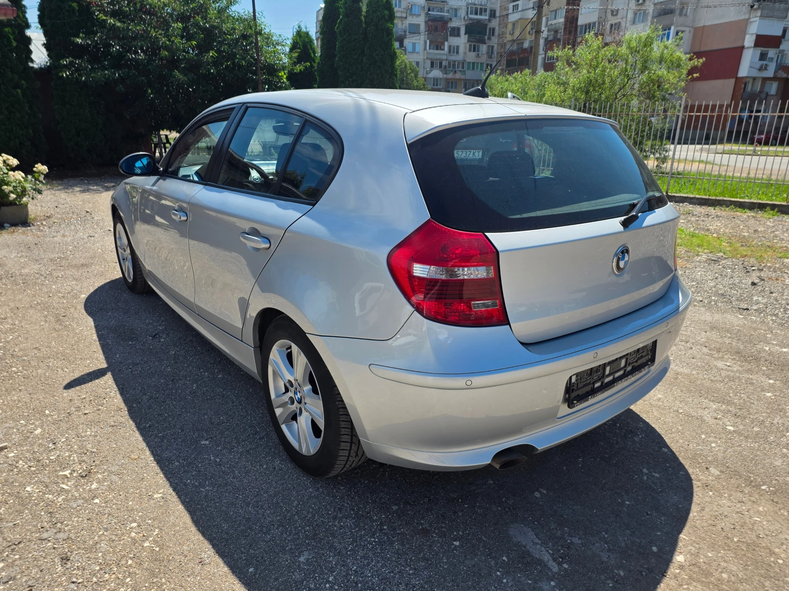 BMW 118 2.0D, снимка 7 - Автомобили и джипове - 54870804
