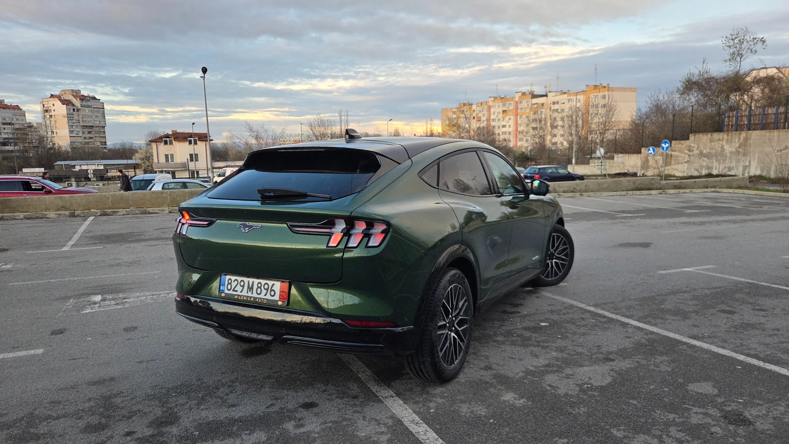 Ford Mustang Mach-E Premium Extended Range AWD, снимка 7 - Автомобили и джипове - 54881833