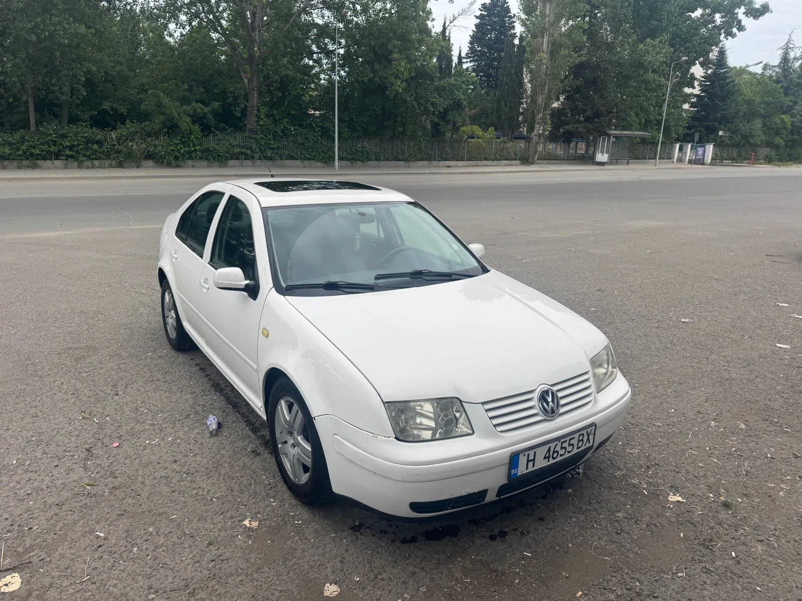 VW Bora 1.6 SR, снимка 5 - Автомобили и джипове - 54890106