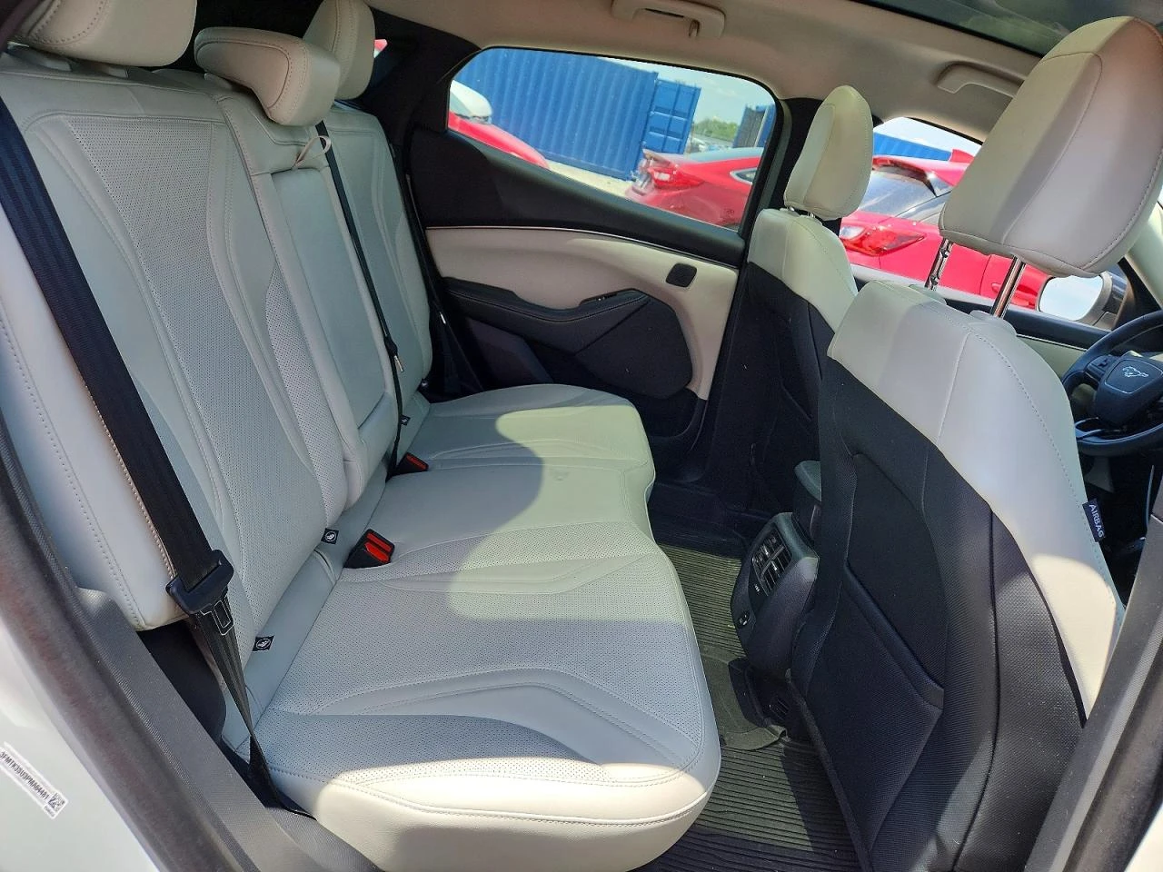 Ford Mustang Mach-E Premium, снимка 11 - Автомобили и джипове - 55469211